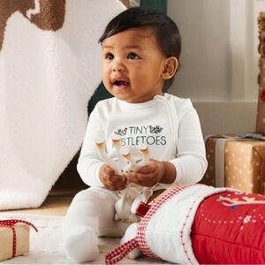 Pottery barn kids pajamas l Christmas themed